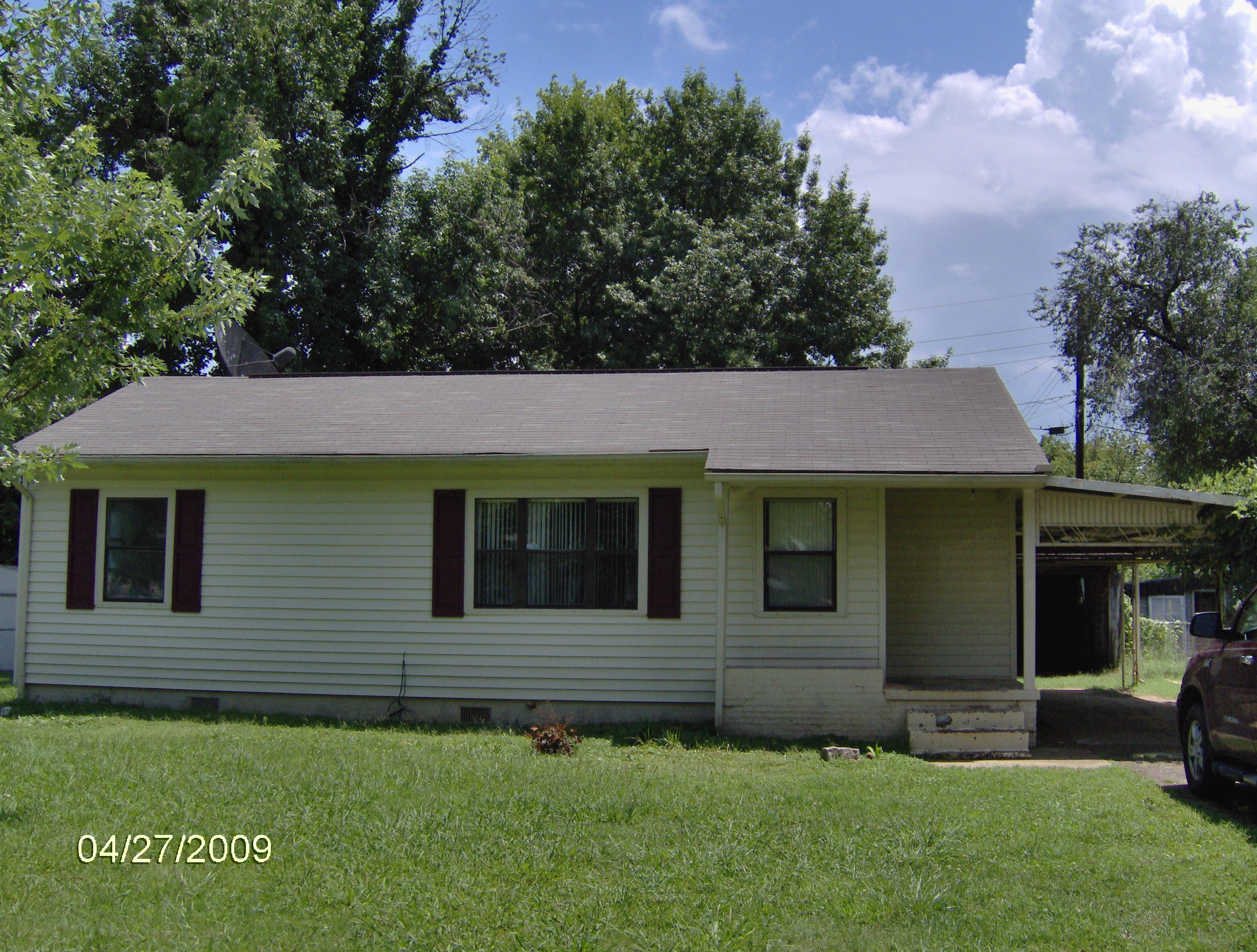 2326 Grove St.