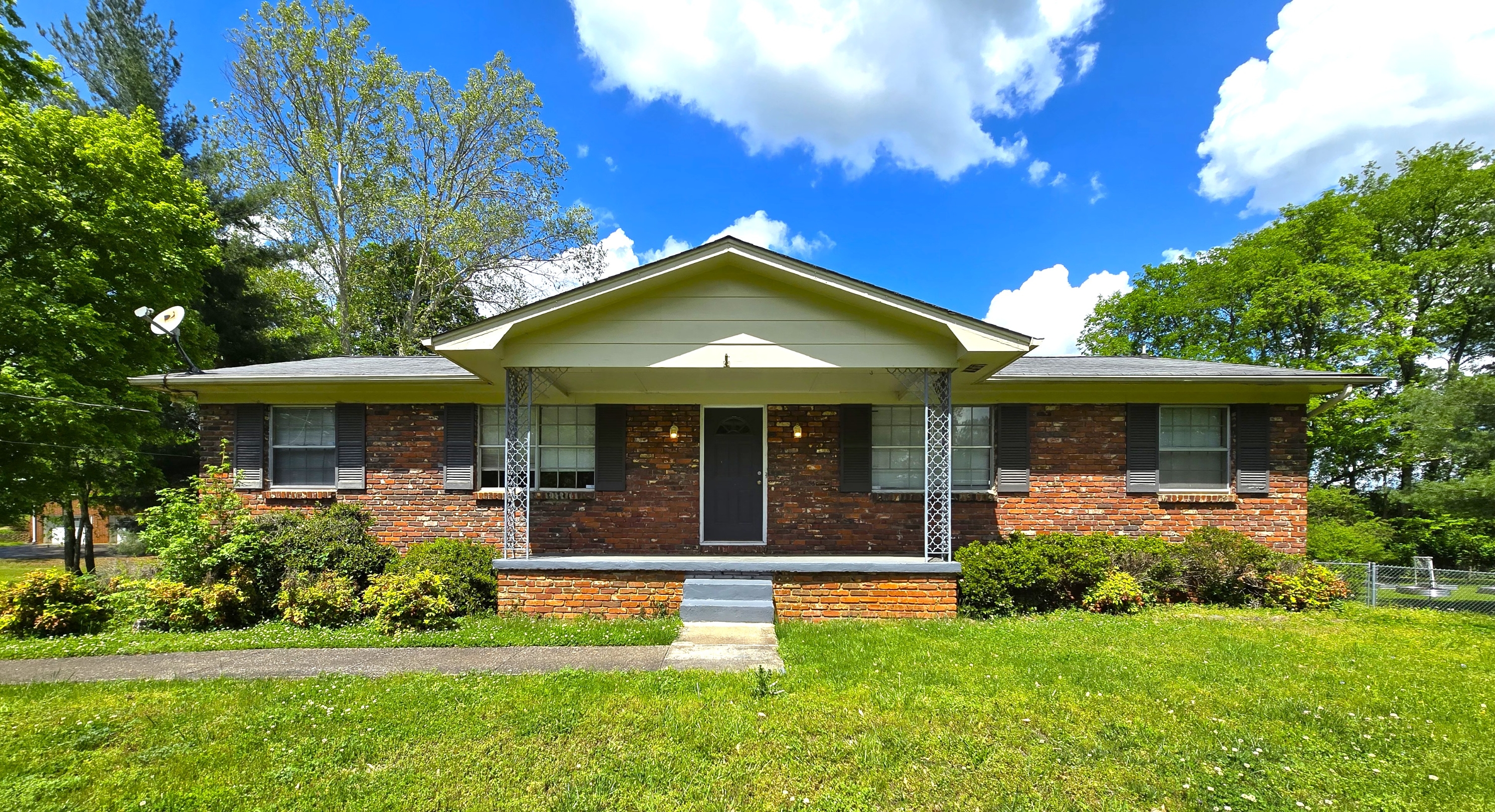 6204 Trailhead Cir